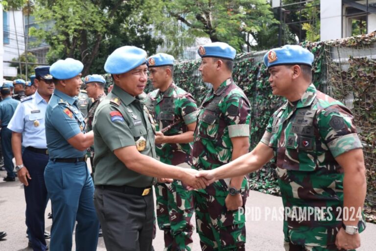 Panglima TNI Cek Kesiapan Pasukan Pangamanan Presiden (Paspampres)
